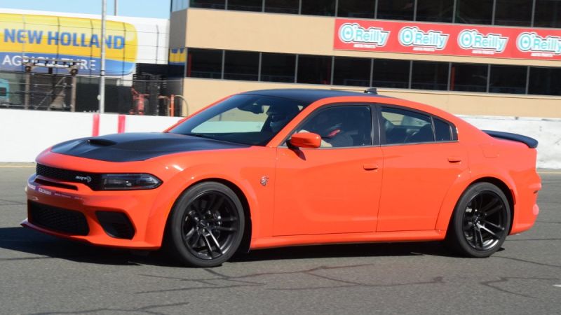 2020 Dodge Charger SRT Hellcat Widebody in Go Mango