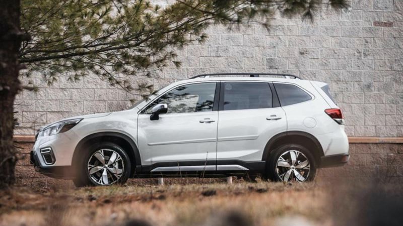 2020 Subaru Outback, 2020 Subaru Forester