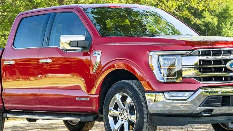 2021 Ford Lariat SuperCrew Earns Improved IIHS Safety Award