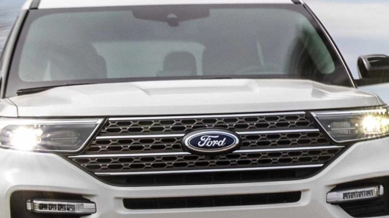 Ford Explorer Probe Closed