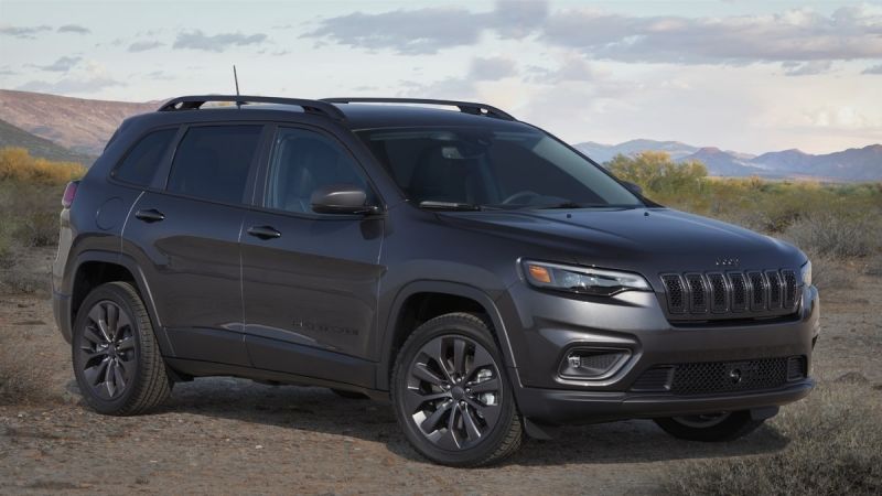 Jeep Recalling Nearly 19,000 2021  Jeep Cherokees