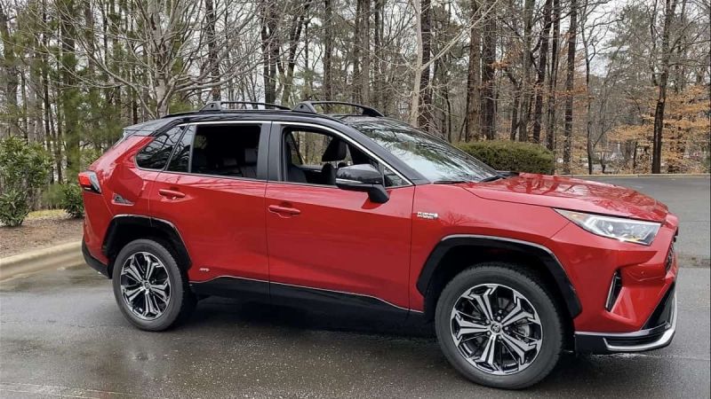 2021 Toyota RAV4 Prime XSE Supersonic Red profile view