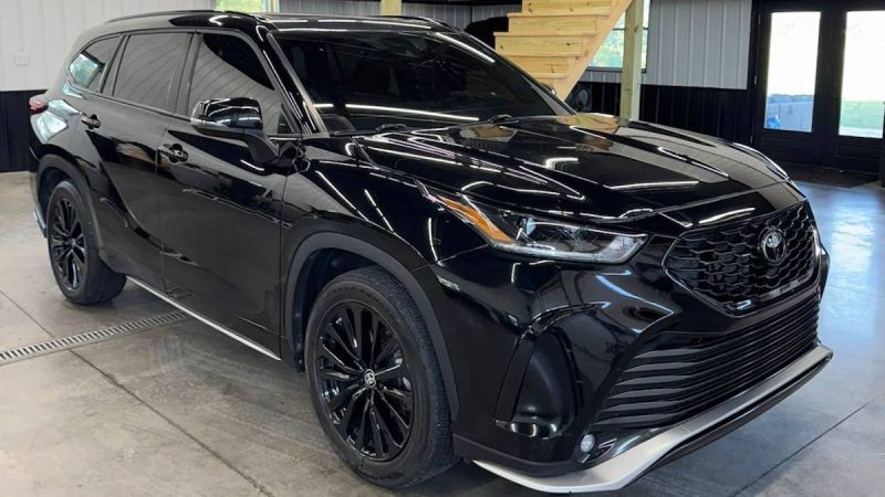 2023 Toyota Highlander XSE