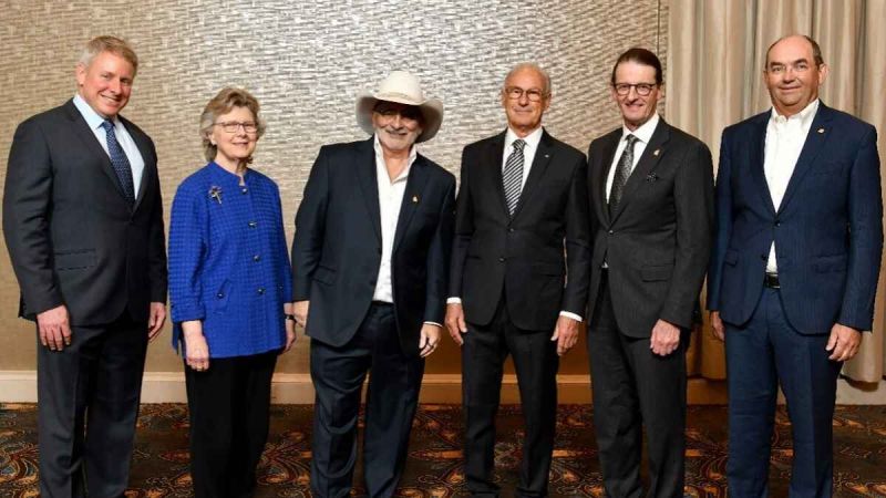 Ford Salute To Dealers