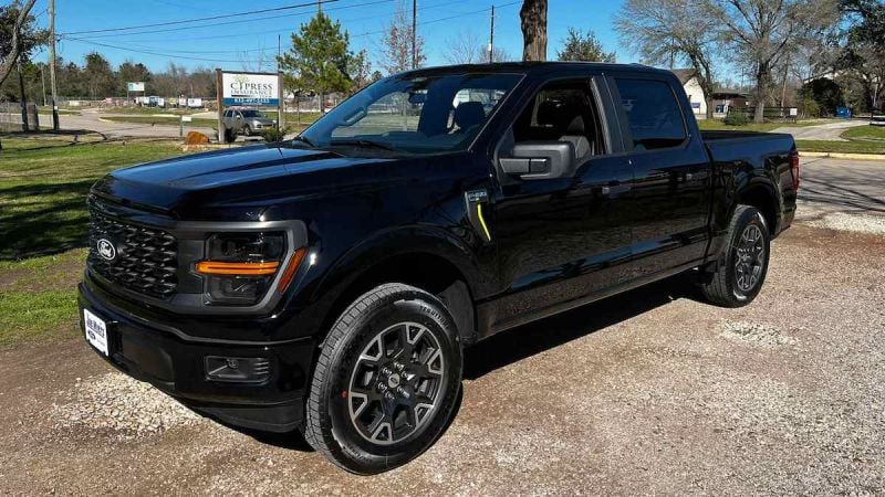 2024 F-150 STX