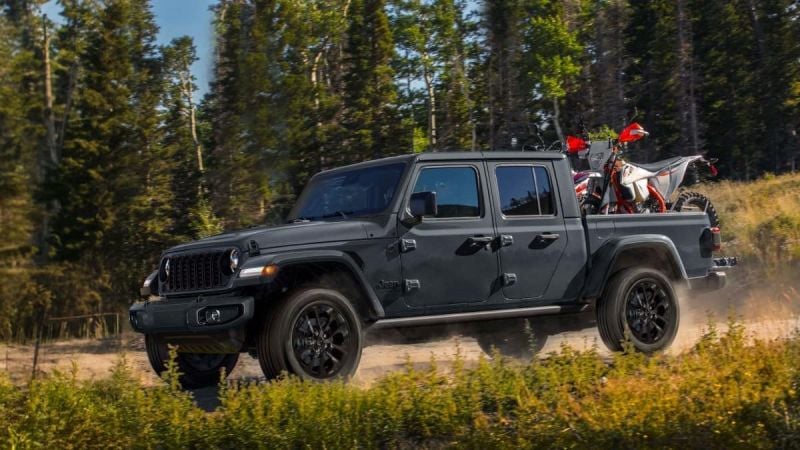 2024 Jeep Gladiator NightHawk