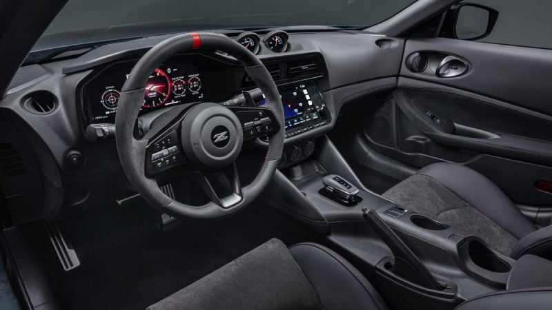 Nissan Z interior