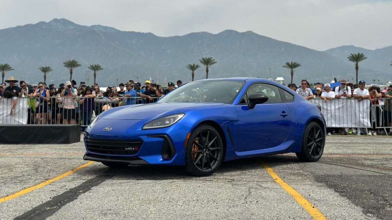 2024 Subaru BRZ tS 