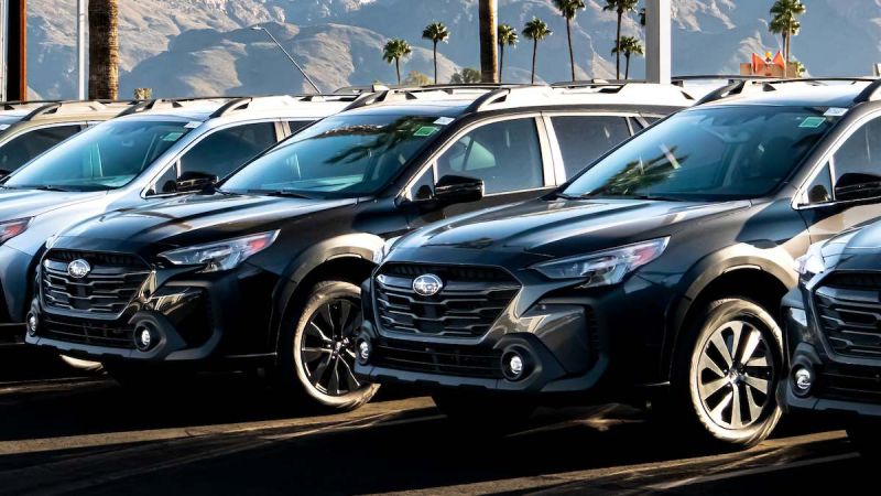 2024 Subaru Outback, 2024 Subaru Crosstrek