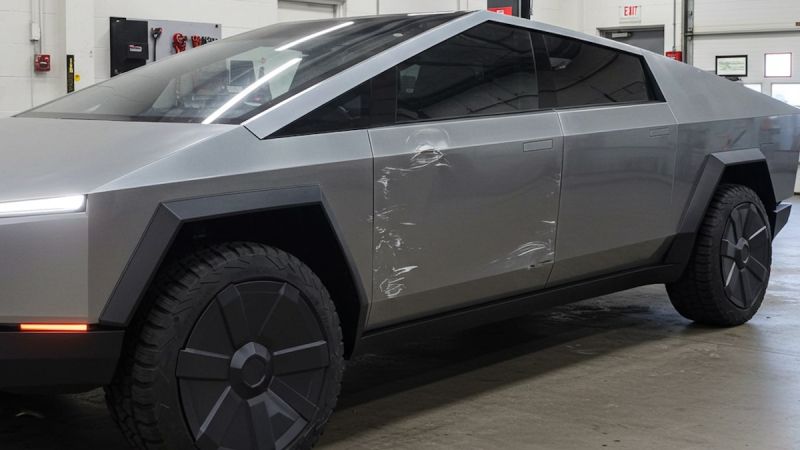 2024 Tesla Cybertruck