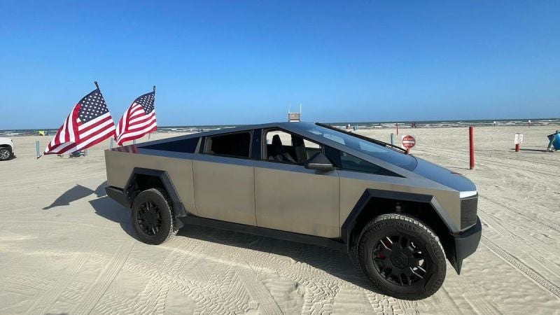 2024 Tesla Cybertruck 
