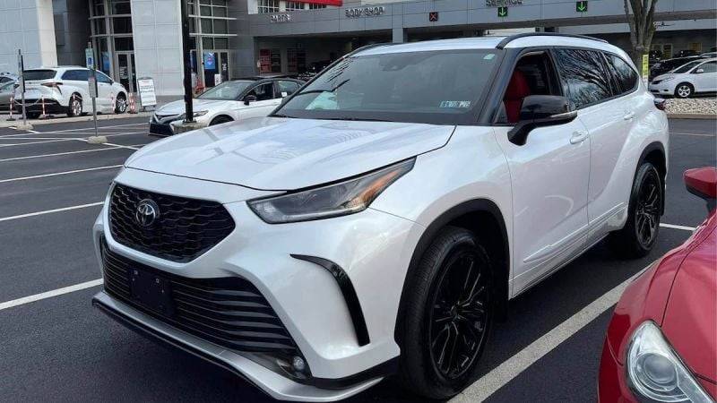 2024 Toyota Highlander XSE