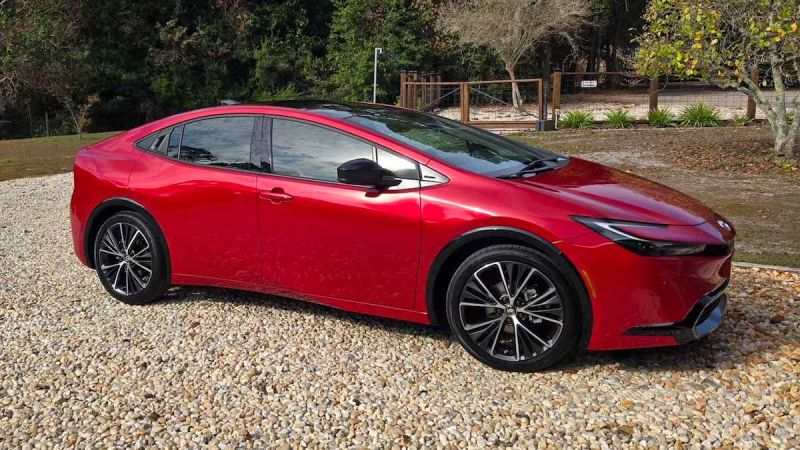 2024 Toyota Prius