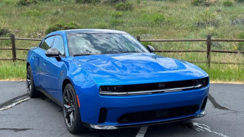 2025 Dodge Charger Daytona