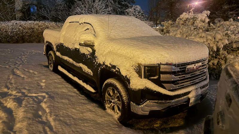2025 GMC Sierra in the snow