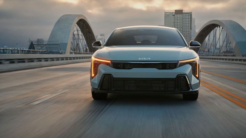 My 2025 Kia K4 Started Smoking and Leaking Oil After Service, And the Way the Dealer’s Responding Makes Me Think They’re Hiding Serious Damage