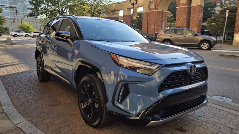 A 2025 Toyota RAV4 Hybrid strikes a handsome pose