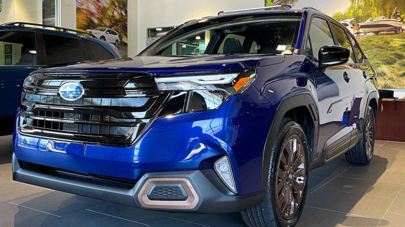 2025 Subaru Forester front view at the dealer