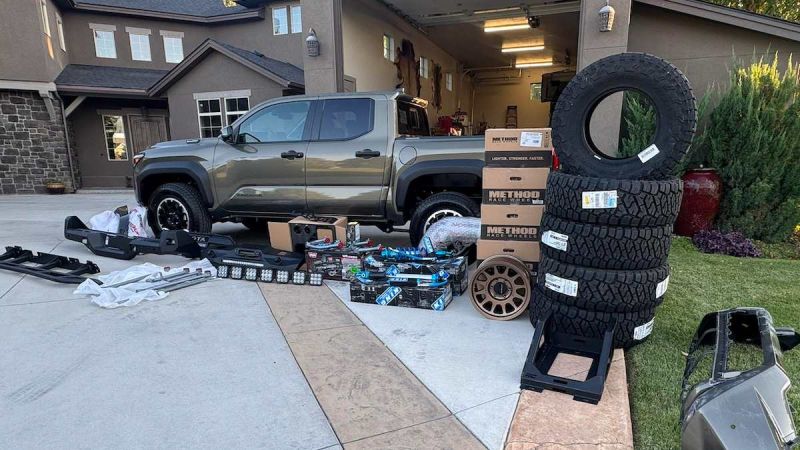 2025 Toyota Tacoma i-Force Max Premium