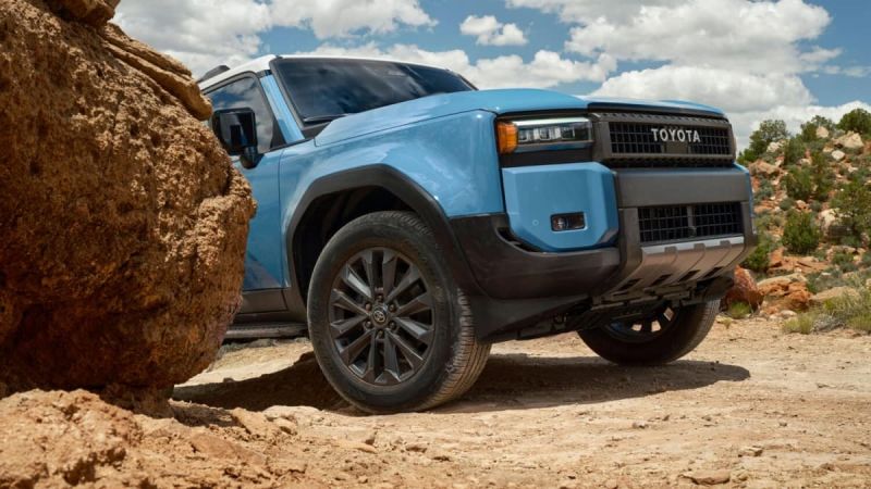 2025 Toyota Land Cruiser offroading