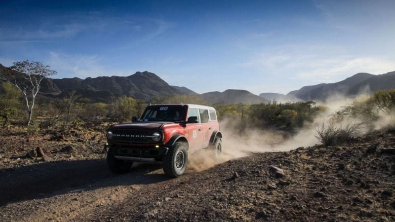 2026 Ford Bronco Off-Road Racing