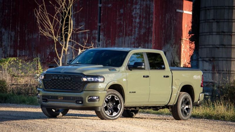 2026 Ram 1500 HEMI wins Truck of Texas