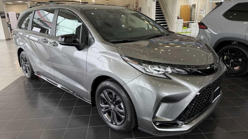 2026 Toyota Sienna XSE