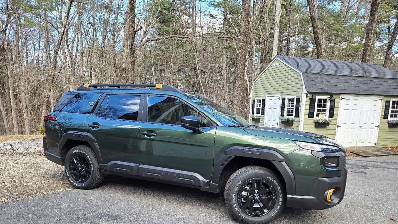 2026 Subaru Outback Wilderness In Brilliant Green