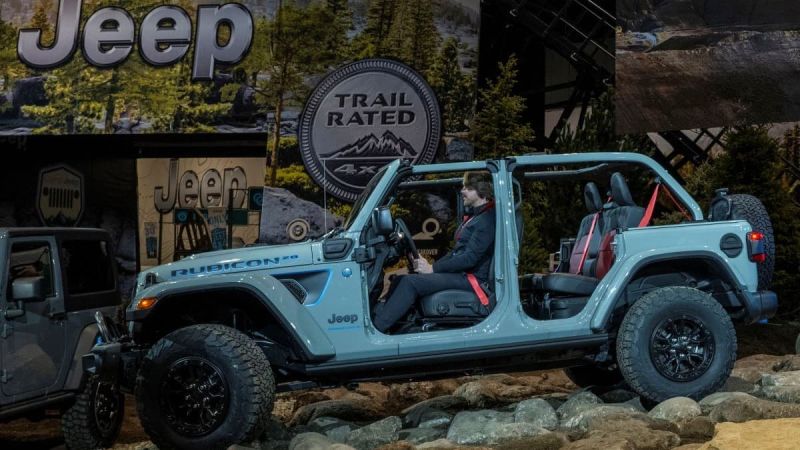 Jeep's 5 millionth Wrangler is a 4xe