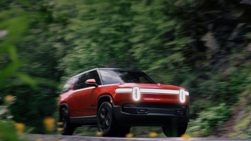 After My 2025 Rivian R1S Was Rear-Ended, I Learned the Hard Way What It Takes to Get Back on the Road