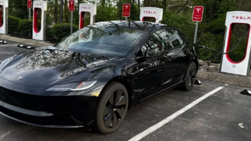 I Trusted Tesla to Deliver My Model 3 in the New Diamond Black Color, But They Gave Me the Wrong Black and Told Me It’s My Fault