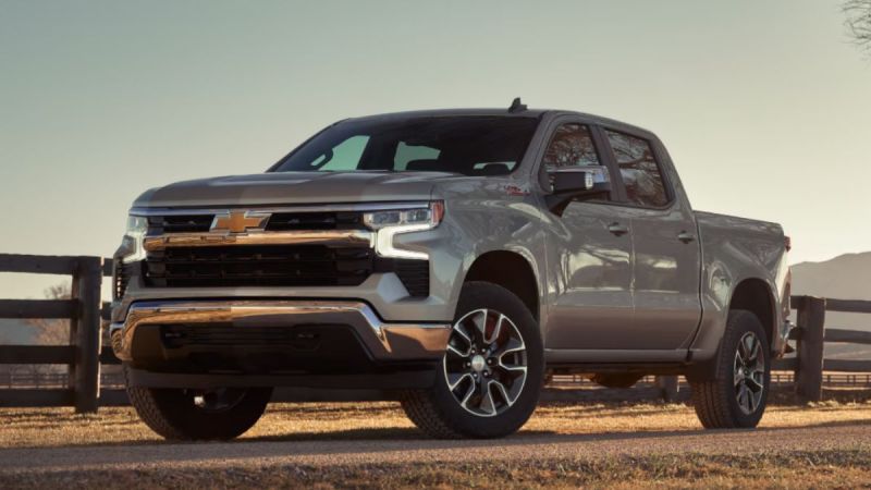 My 2021 Duramax Was Perfect, but I Left It at the Dealership For a 2025 When They Made Me an Offer I Couldn’t Refuse