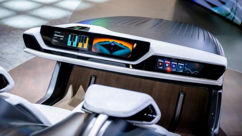 Chrysler Futuristic Virtual Cockpit