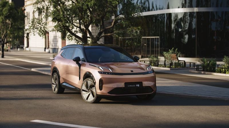 Picture of Lynk & Co 08 EM-P