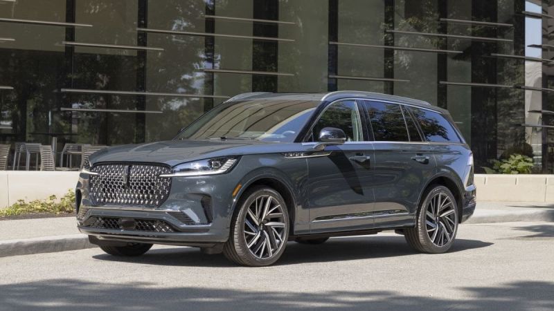 2025 Lincoln Aviator