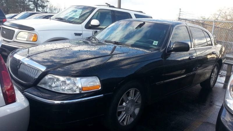 After more than 600,000 miles, this Lincoln Town Car still runs strong, with minimal wear and tear