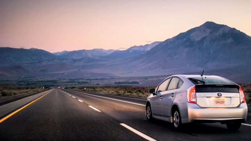 Know This Before Buying a Prius or Other Hybrid