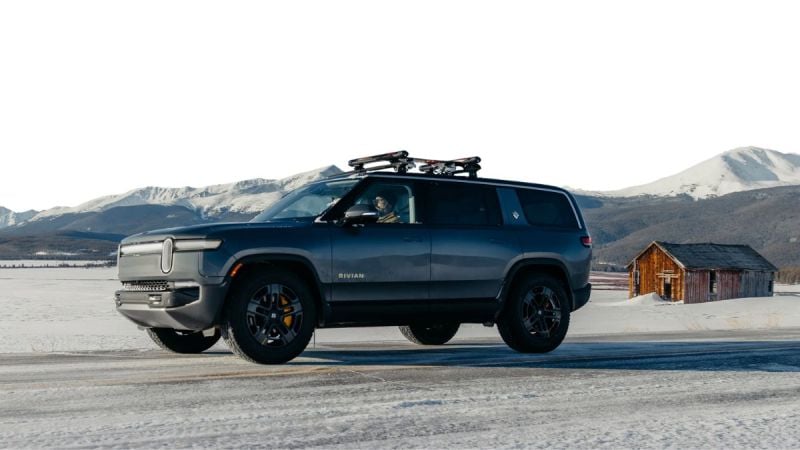 I Bought My 2025 Rivian R1S Just Nine Days Ago, and It Already Left Me Stranded, but I’m Determined to Find Out What Went Wrong and Make It Right