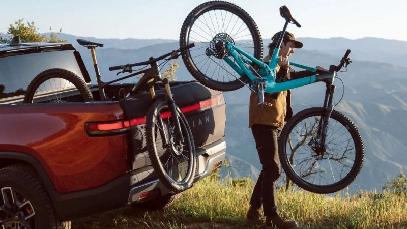 I Got a Sudden Suspension Warning on My Rivian R1T at 40K Miles, and It Told Me to Drive With Caution, but What Happened Next Surprised Me