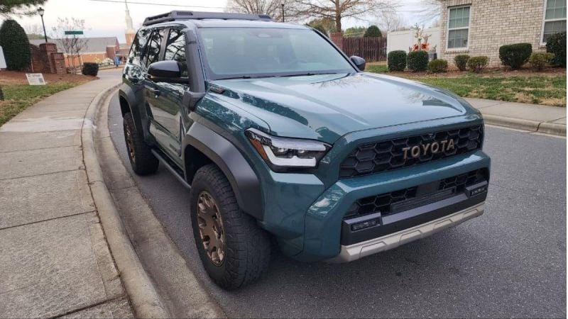So I Again Had a Flat Tire While Test-Driving The 2025 Toyota 4Runner Hybrid Trailhunter