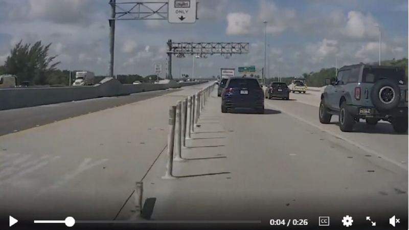 Tesla full self-driving (FSD) runs into road cones 