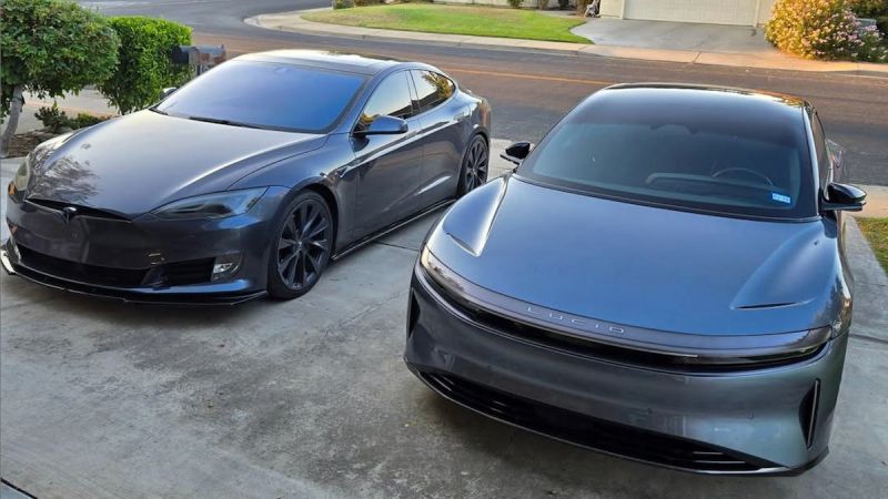 Tesla Model S and Lucid Air