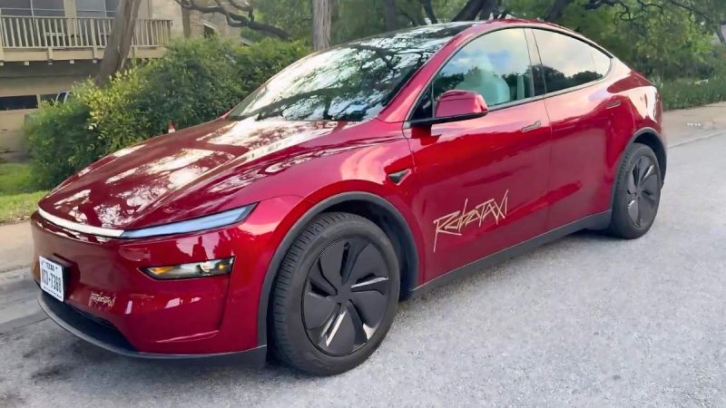 Tesla Model Y Robotaxi