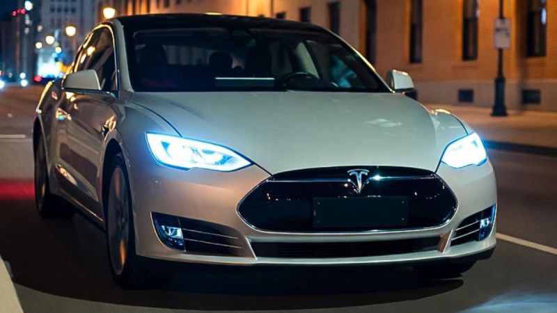Tesla’s New Safety Report Shows How Many Times Autopilot Is Safer Than Humans
