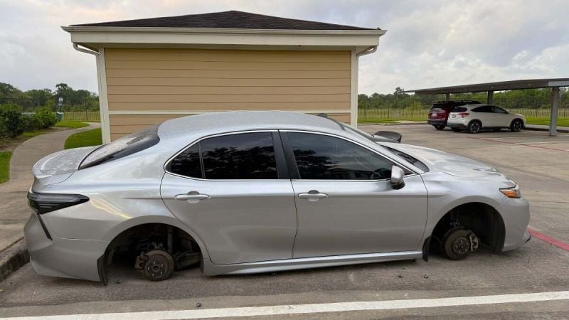 Toyota Owners Are Reporting Stolen Wheels is a Common Problem