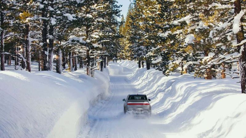 My 2026 Rivian R1T Trimotor Is Two Weeks From Delivery, But I’m Thinking About Canceling After Seeing So Many Reported Issues, and I’m Wondering If Anyone’s Had a Perfect Experience