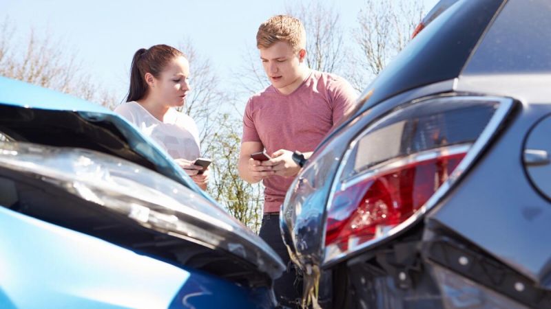 Even the Most Minor Car Damage from an Accident Needs to be Reported Warning