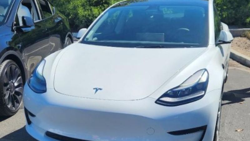 White Tesla Model 3 RWD