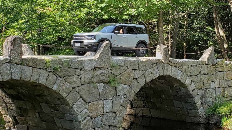 Image of 2023 Bronco Sport Badlands on stone bridge by John Goreham