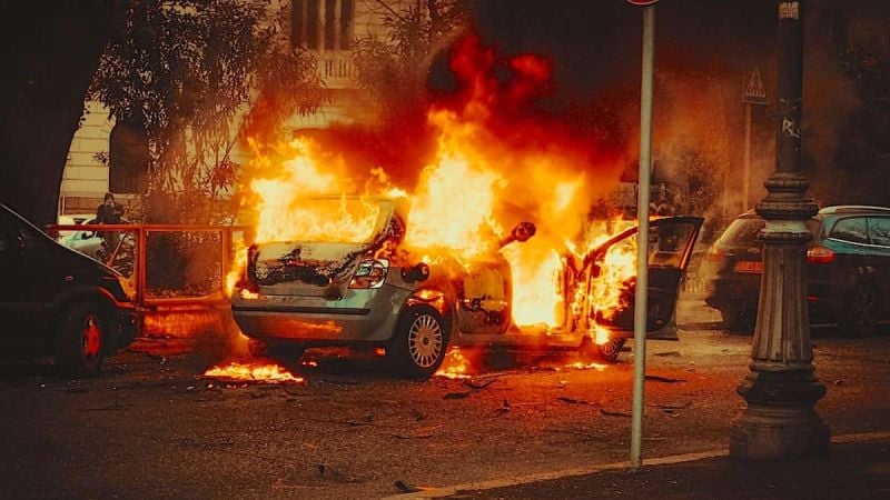 Engine fuel leak recall warning